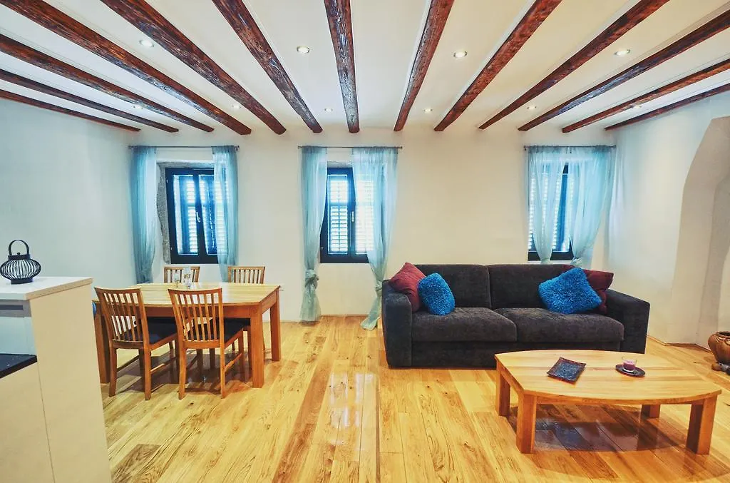 Apartment Sea View Ровинь